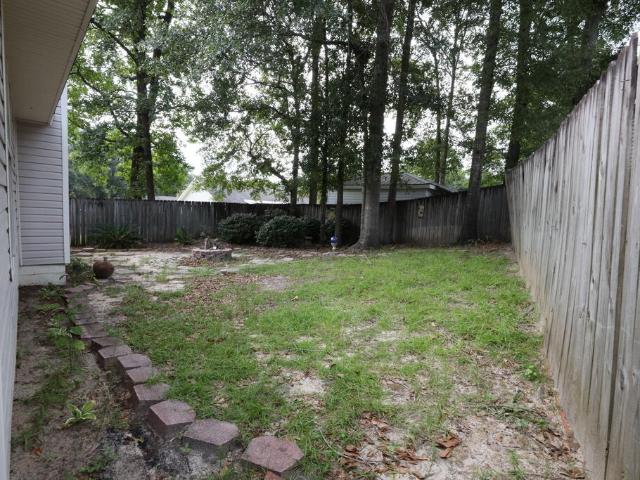 103 Lily Trace
