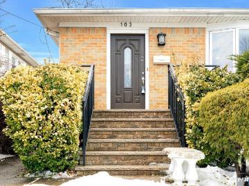 103 Lincoln Avenue