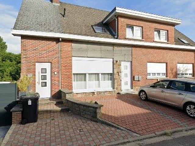 103 m2 apartment for rent in Anderlues