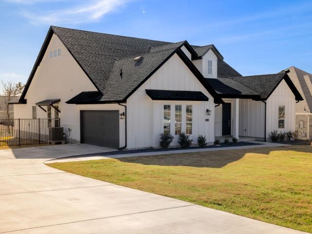 103 Merlin Ct