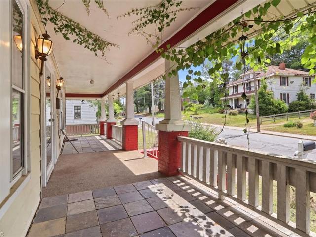 103 N Franklin Street