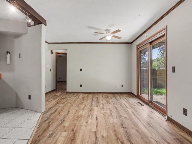 103 N Lincoln Street