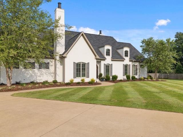 103 Noah Dr