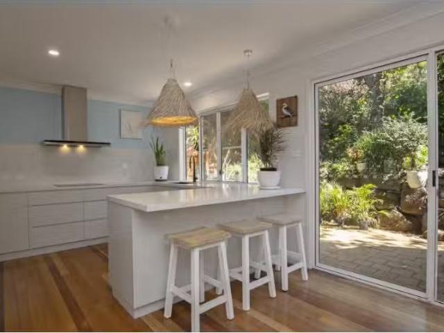 10/3 Pecan Ct, Suffolk Park Townhouse for rent Listed by Joan.