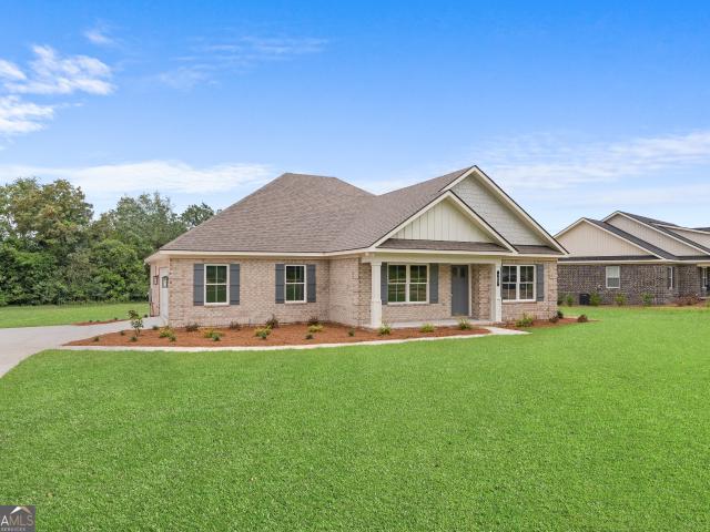 103 Pin Oak Lane