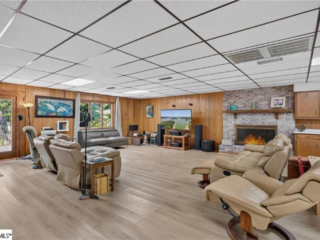 103 Pine Knoll Road
