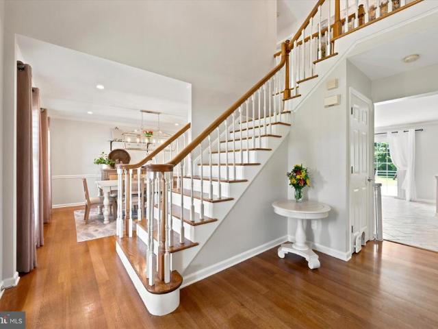 103 Raintree Lane
