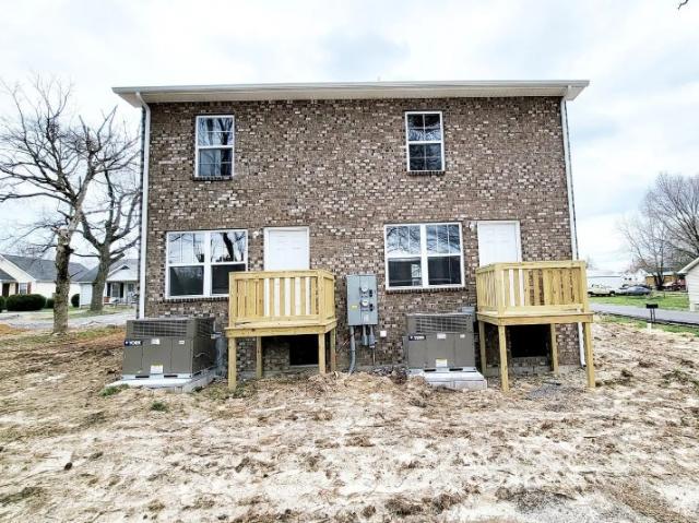 103 Walton Ave, Lafayette, TN 37083 | MLS #3112