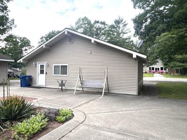 103 White Birch