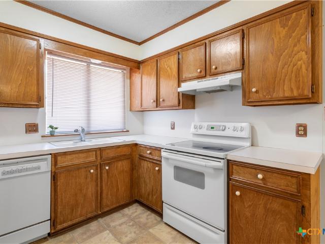 103 Windward Court
