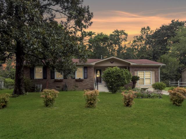 103 Wren Court