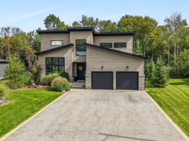 103 Tekiah Road, Blue Mountains, ON, N0H 1J0 house for sale | Listing ID X13763 | Royal LePage