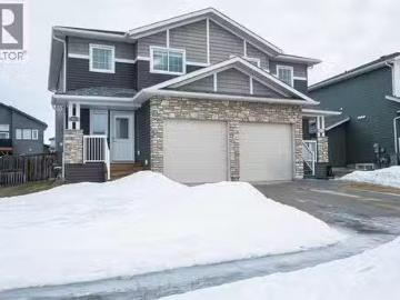 10446 133 Avenue, Grande Prairie, AB, T8V 6J7 house for sale.