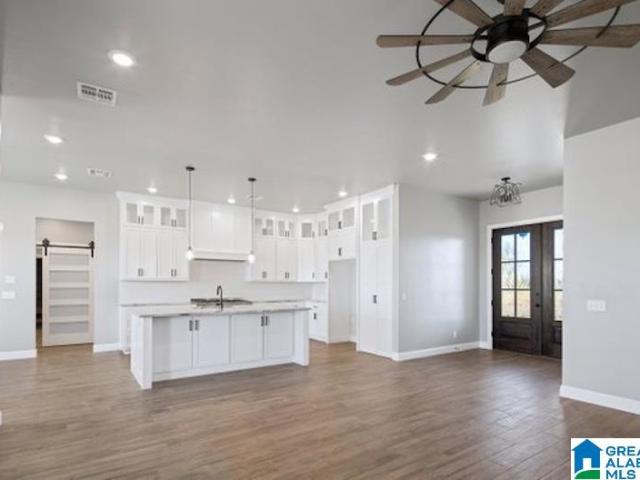 1044 Morris Majestic Road