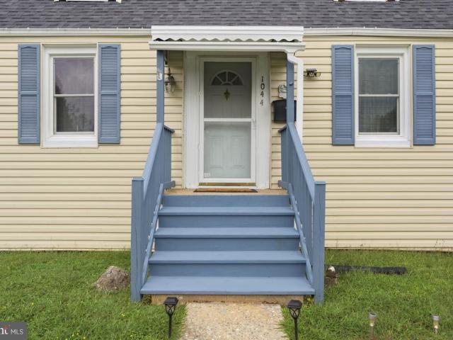 1044 Beechwood Drive