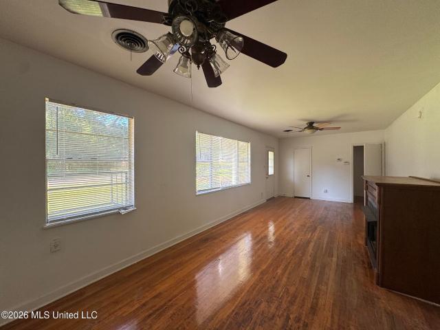 1044 Cooper Road