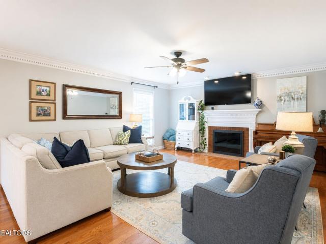 1044 Paddington Rd