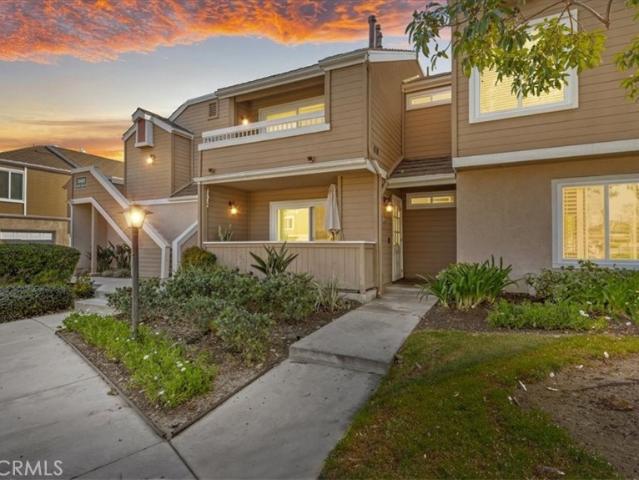 10450 E Briar Oaks Dr, Unit B, Stanton, CA 90680 | MLS #DW26051