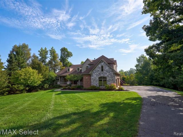10454 Heron Court