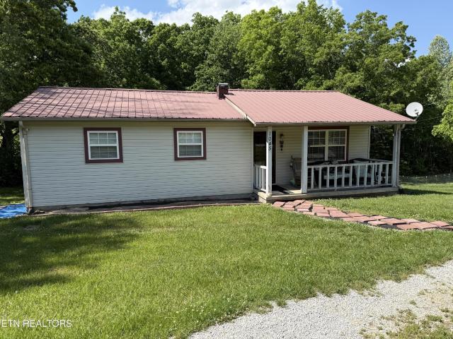 1045 Pearl Hinds Rd