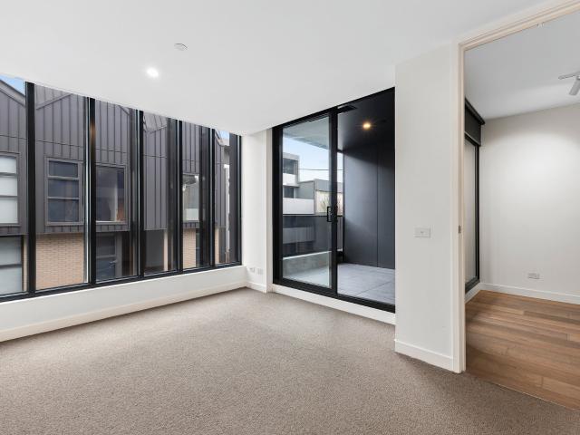 104/63 Glass Street, Richmond