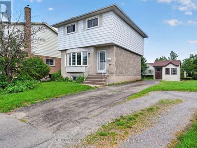 1046 Pinewood Place, Kingston City Northwest, ON, K7P 1L1 house for sale | Listing ID X13819 | Royal LePage