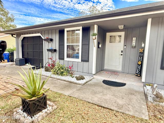 1046 W Samms Ave, Port Orange, FL 32129 | MLS #1067