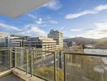 Canberra, Australian Capital Territory, Yass Valley, Victoria