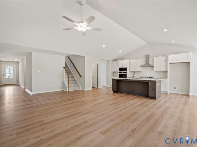10476 Meyers Park Drive