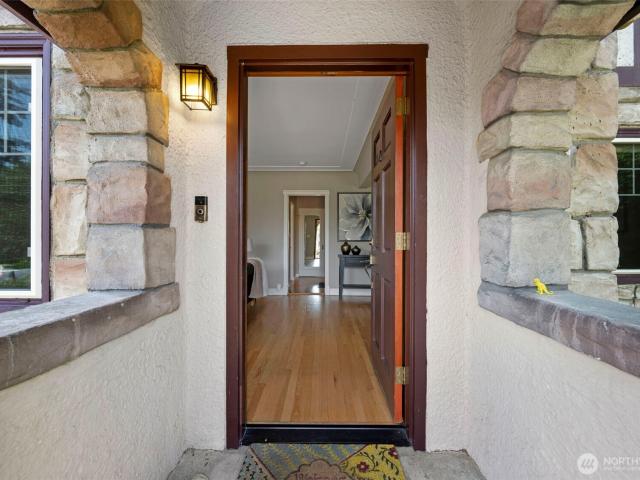 1047 NE 98th Street