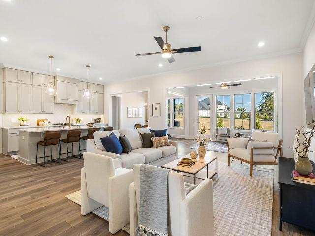 1047 Coldspring Circle