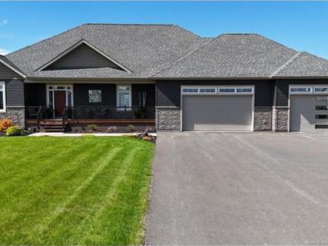 1047 Route 108, Dsl De Drummond/Dsl Of Drummond, NB, E3Y 2J6 Luxury House for sale | Listing ID NB140179 | Royal LePage Carriage Trade Luxury Properties
