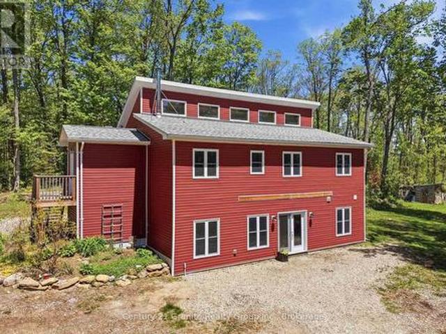 1048 Bacon Road, Minden Hills Snowdon, ON, K0M 2A1 house for sale | Listing ID X13468 | Royal LePage