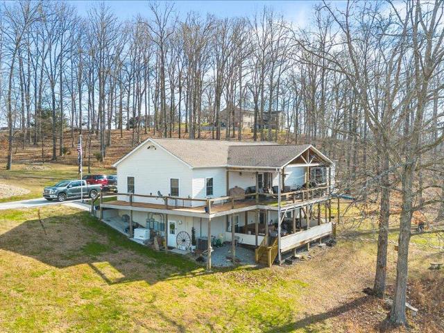 1048 Deerfield Way