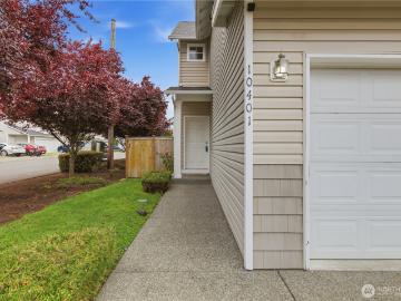 10401 th Street Ct E