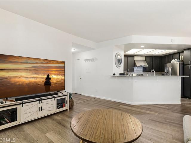 10401 Garden Grove Boulevard 21