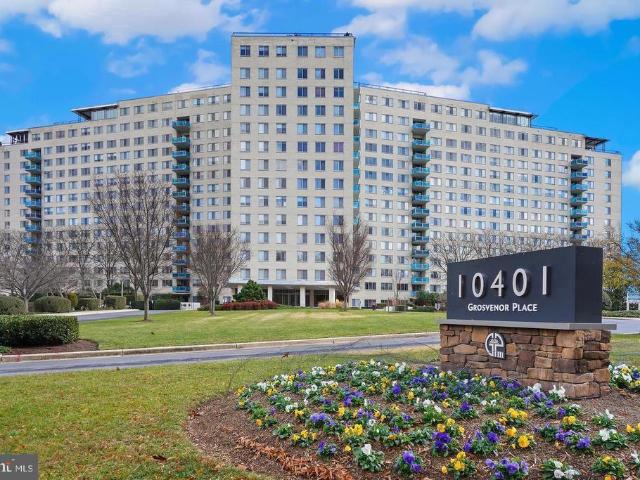 10401 Grosvenor Place # 1704
