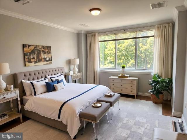 10401 Grosvenor Place # 314