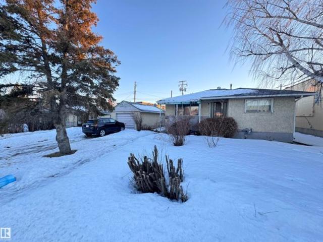 10407 Street, Westlock, AB, T7P 1K7 house for sale | Listing ID E4470 | Royal LePage