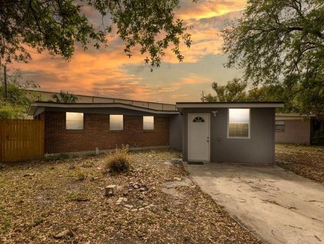 1040 Maxey Dr, Winter Garden, FL 34787 | MLS #O6391