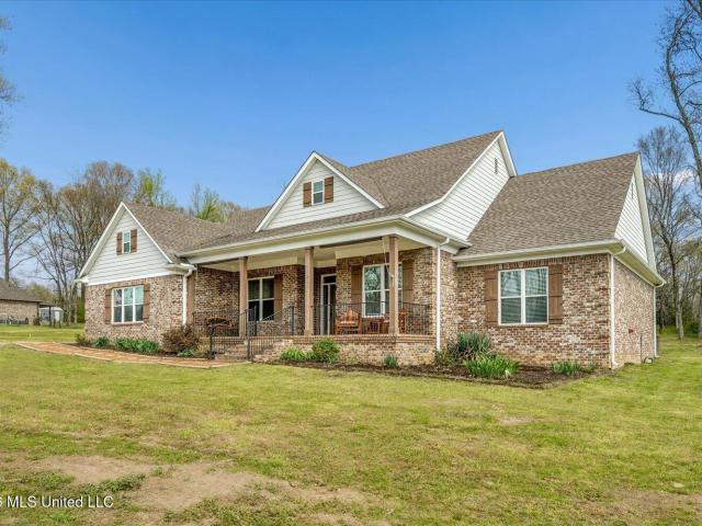 1040 Box Corner Road