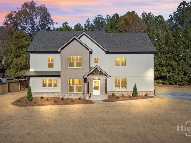 1040 Greenwood Circle