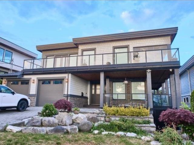 1040 Lee Street, White Rock, BC, V4B 4P1 house for sale | Listing ID R3112 | Royal LePage