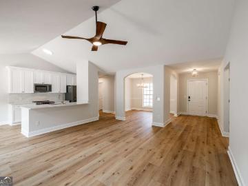 1040 Stone Shoals Terrace