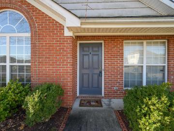1040 Village Trail