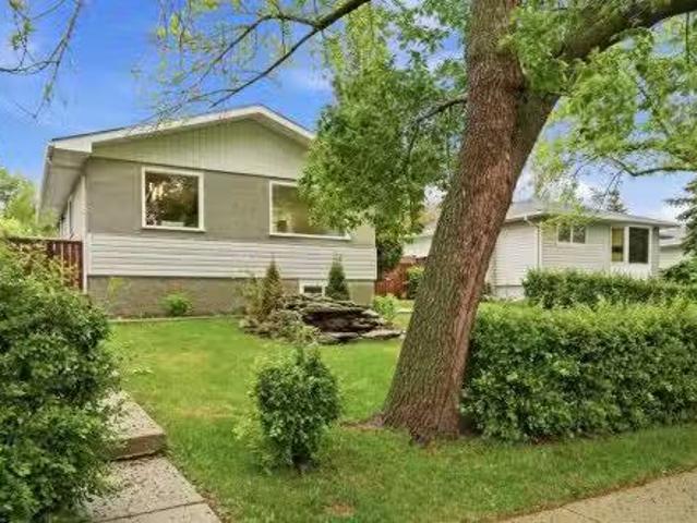 1040 16 Street Ne, Calgary, AB, T2E 4S8 house for sale List.