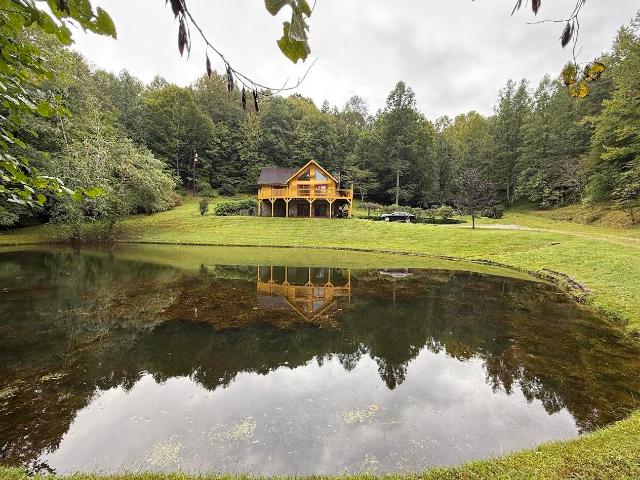 1040 Red Hill Road