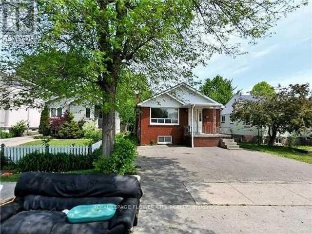 1041 Cawthra Road, Mississauga, ON, L5G 4K4 house for sale | Listing ID W12824 | Royal LePage