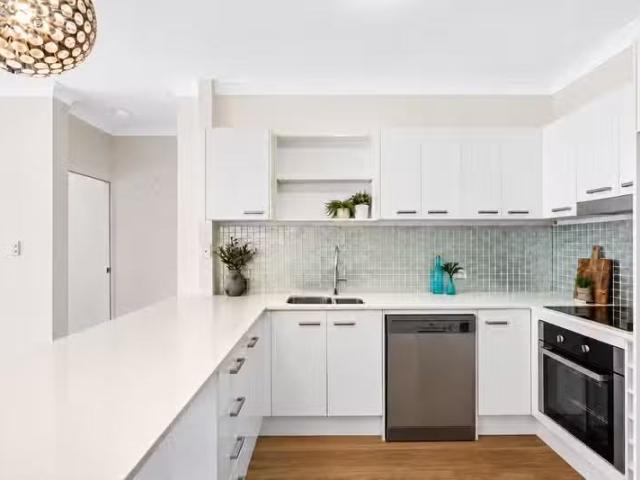 10/41 Glenora Street, WYNNUM, QLD 4178 Unit for Rent