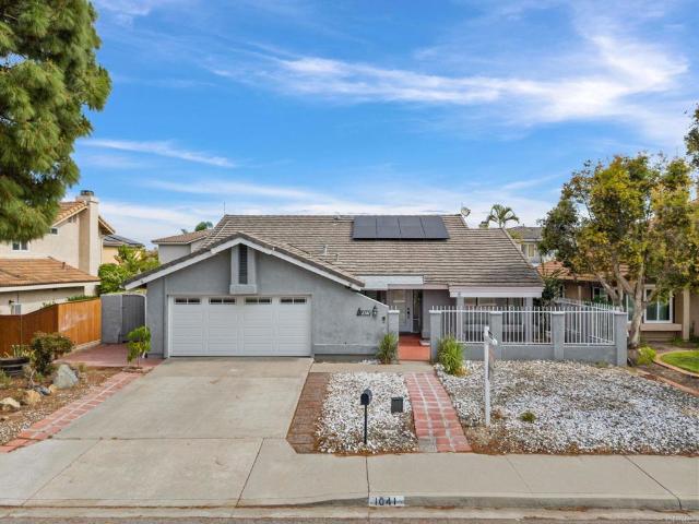 1041 Paseo Del Norte